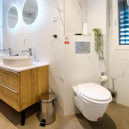 Lovely In With Wifi Сплит