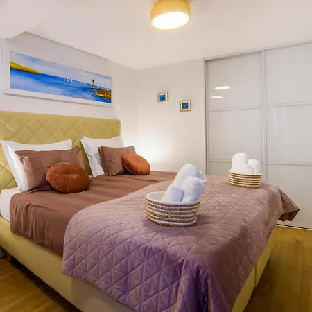 2 Bedroom Cozy In Daire *